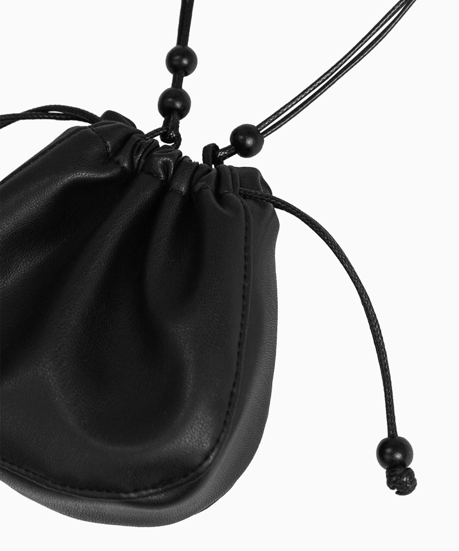 【OHESHIO】BEADS MINI BAG ミニクロスバック MUSINSA公式 | OHESHIO BEADS MINI BAG, BLACK