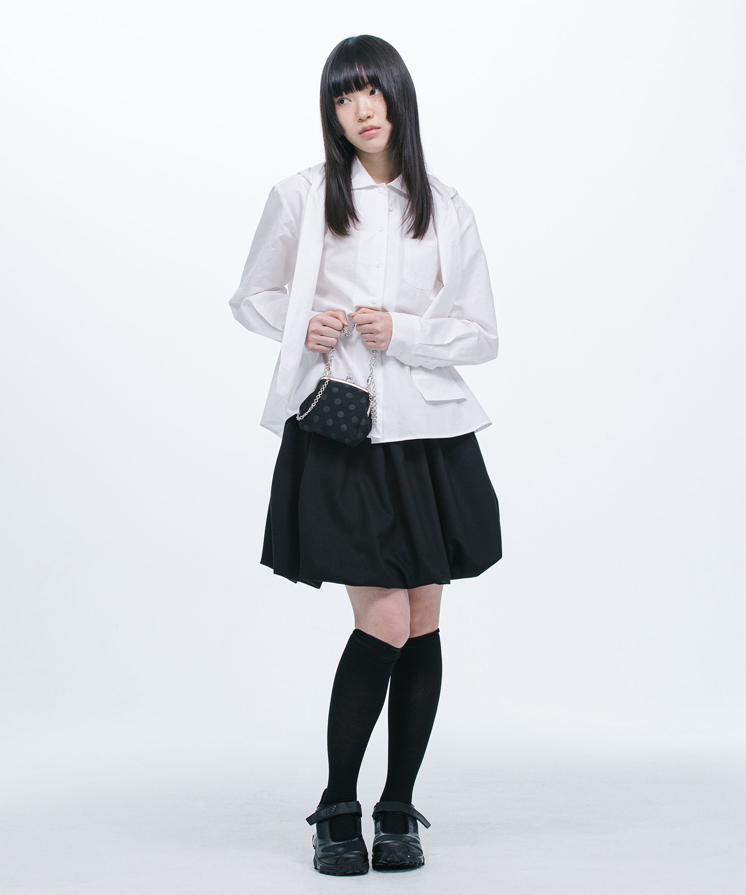 【OHESHIO】DOT CHAIN CROSS BAG ドットチェーンクロスバッグ MUSINSA | OHESHIO DOT CHAIN CROSS BAG, BLACK