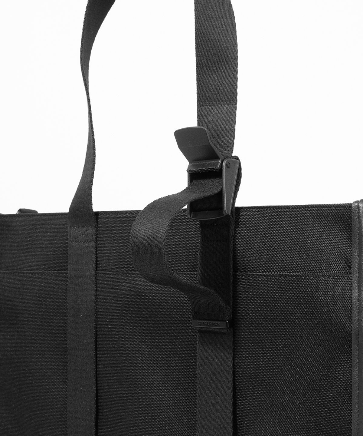 퀄팩(QUALPACK) 에센셜 토트백 331 그레이
