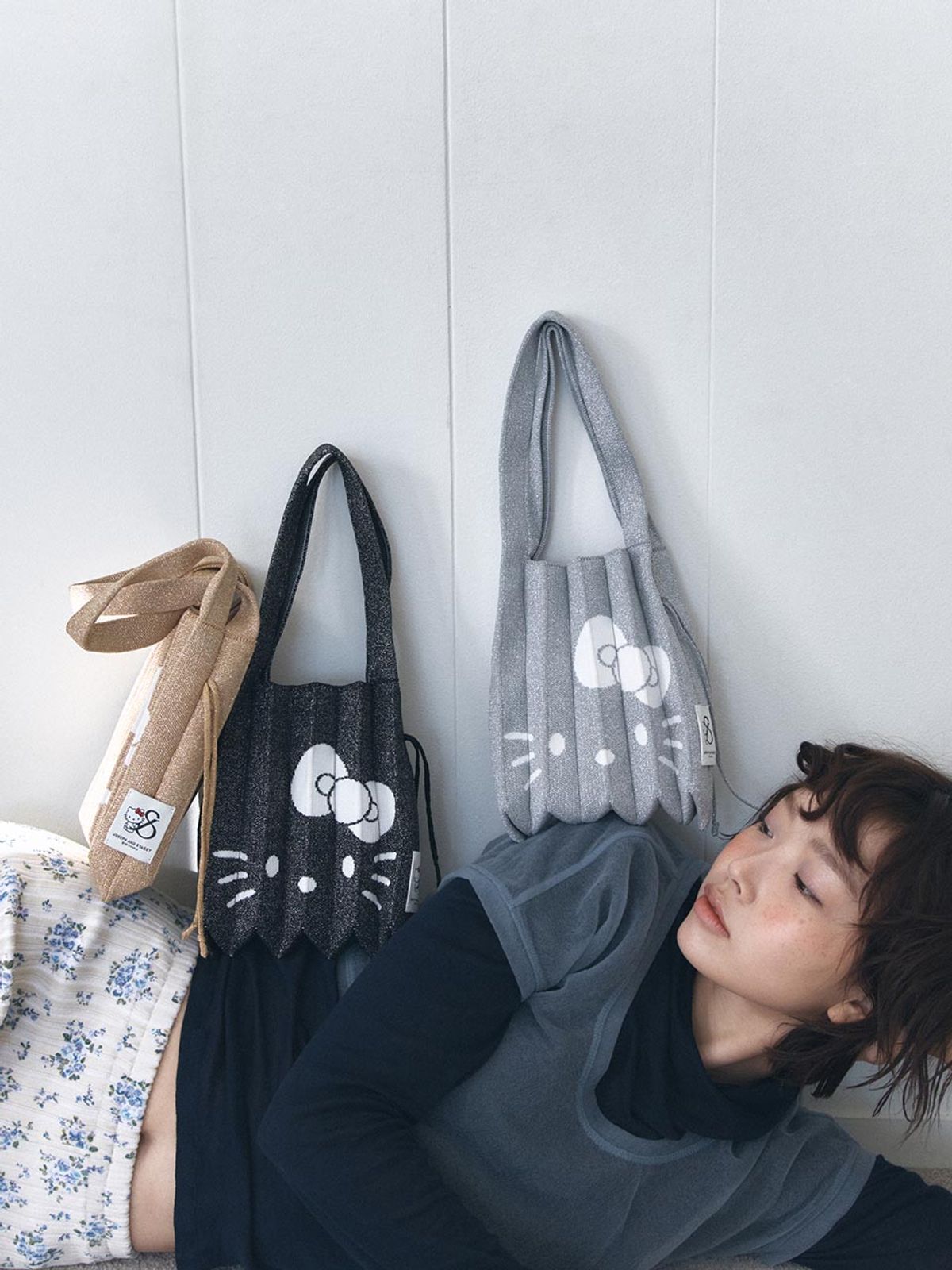 조셉앤스테이시(JOSEPH&STACEY) Lucky Pleats Knit S Starry Hello Kitty (ALL)