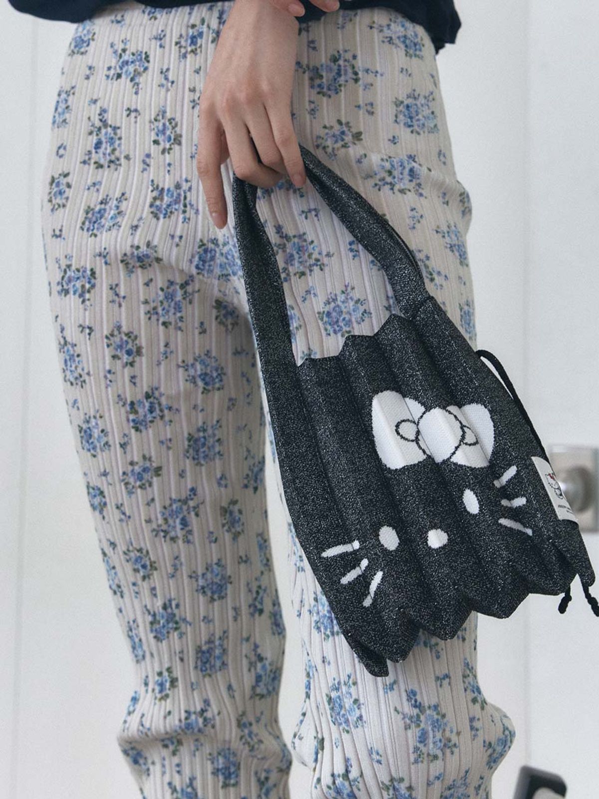 조셉앤스테이시(JOSEPH&STACEY) Lucky Pleats Knit S Starry Hello Kitty (ALL)