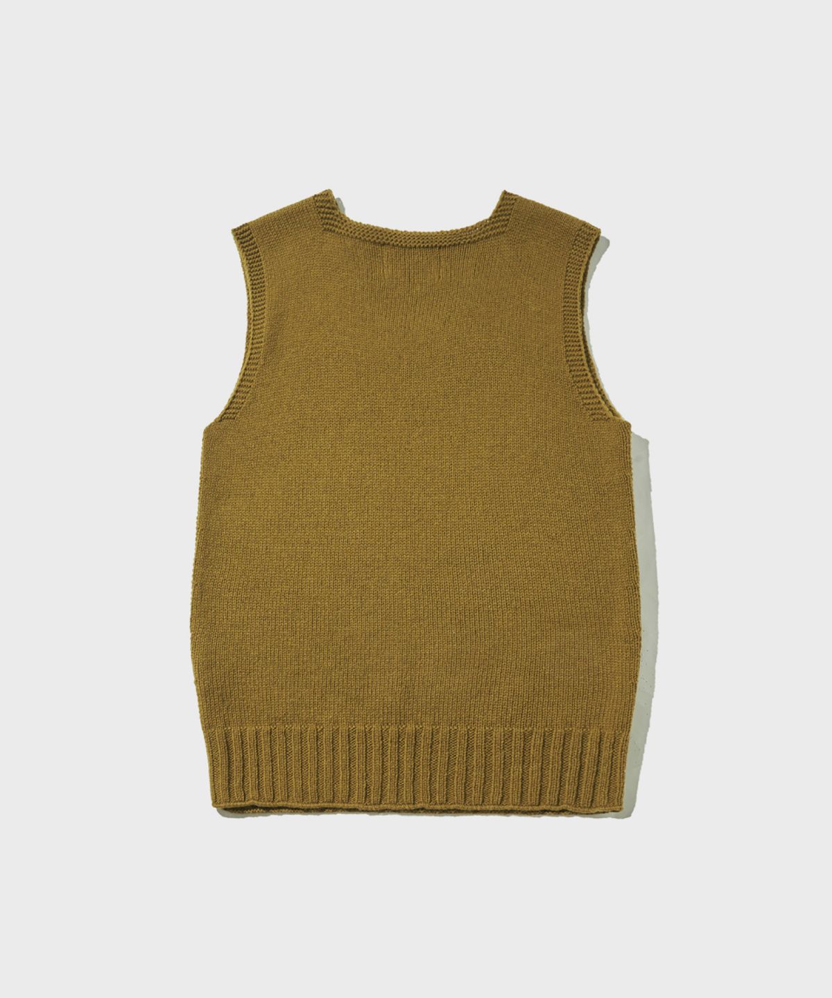 아웃스탠딩(OUTSTANDING) REDCROSS VEST_KHAKI