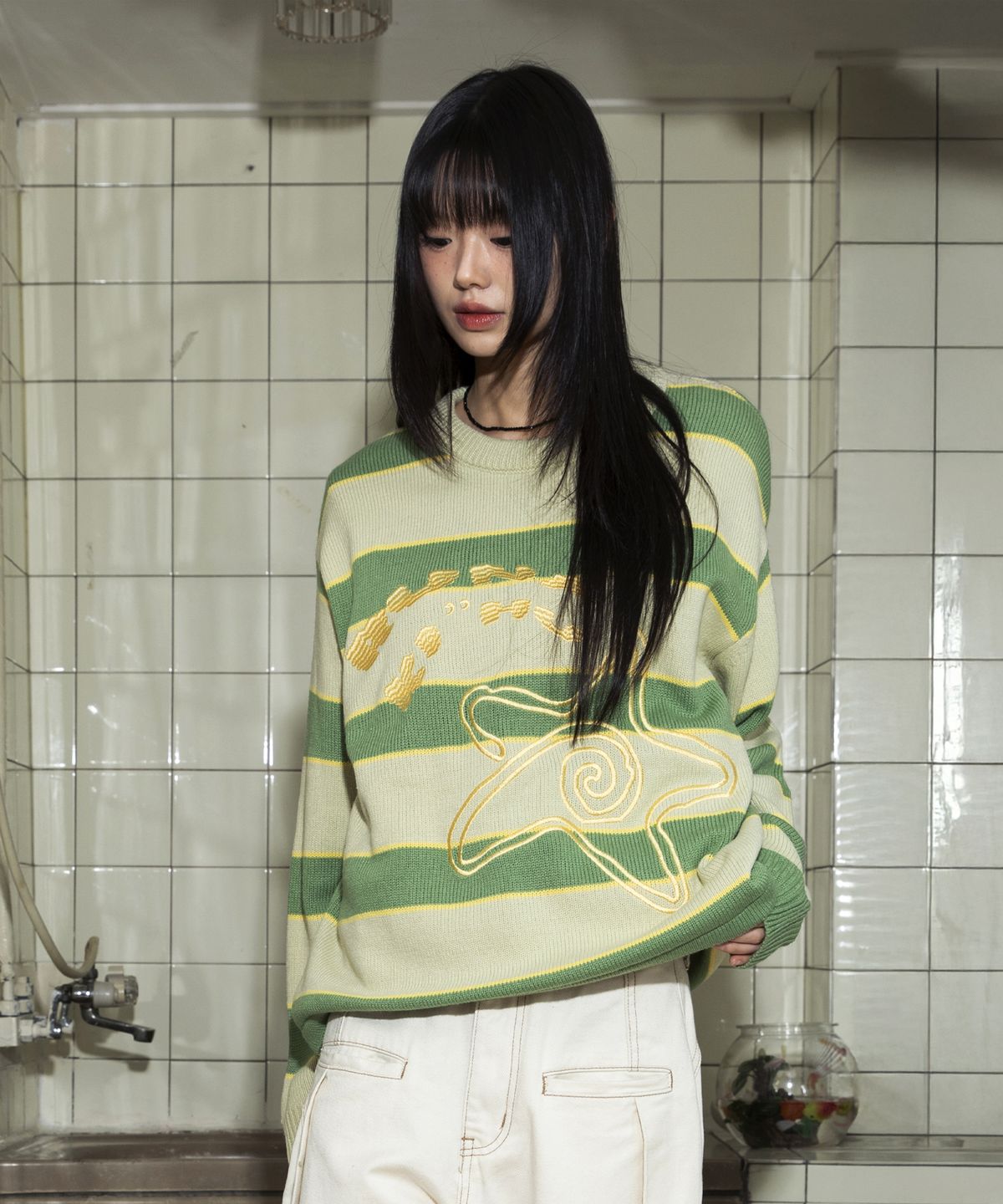 루나키후(RuNaKi'Hu') WXK016 드렁큰 스타 스트라이프 풀오버 니트 (GREEN)