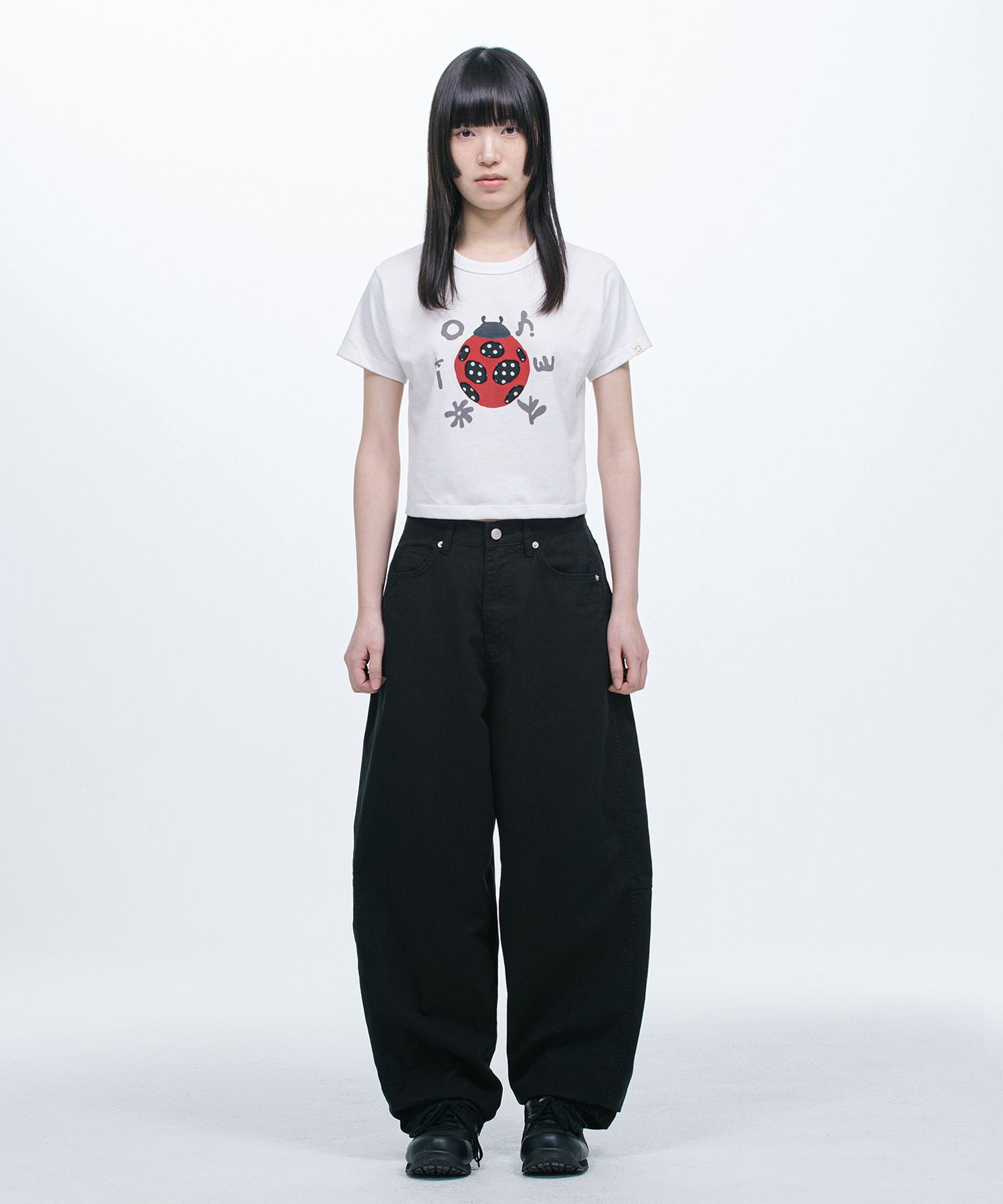 MUSINSA公式 | OHESHIO DOT BUG PATCHY T-SHIRT, IVORY