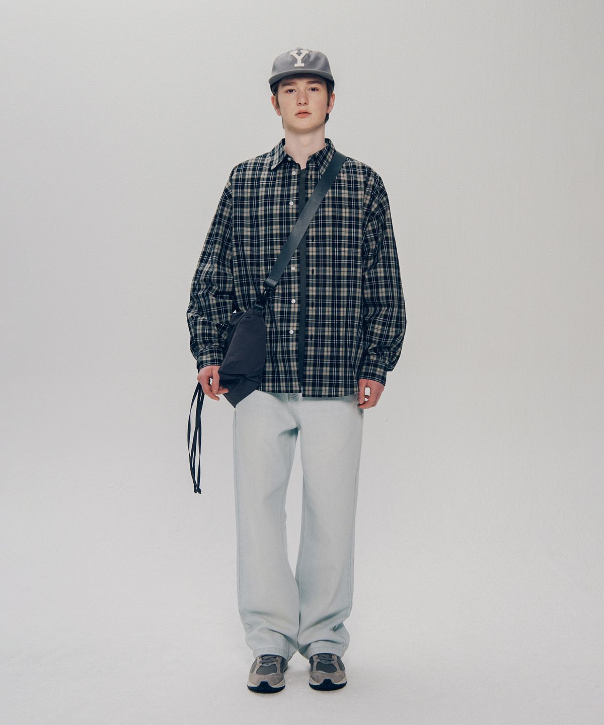 예일(YALE) 스트레이트 데님팬츠_라이트 블루