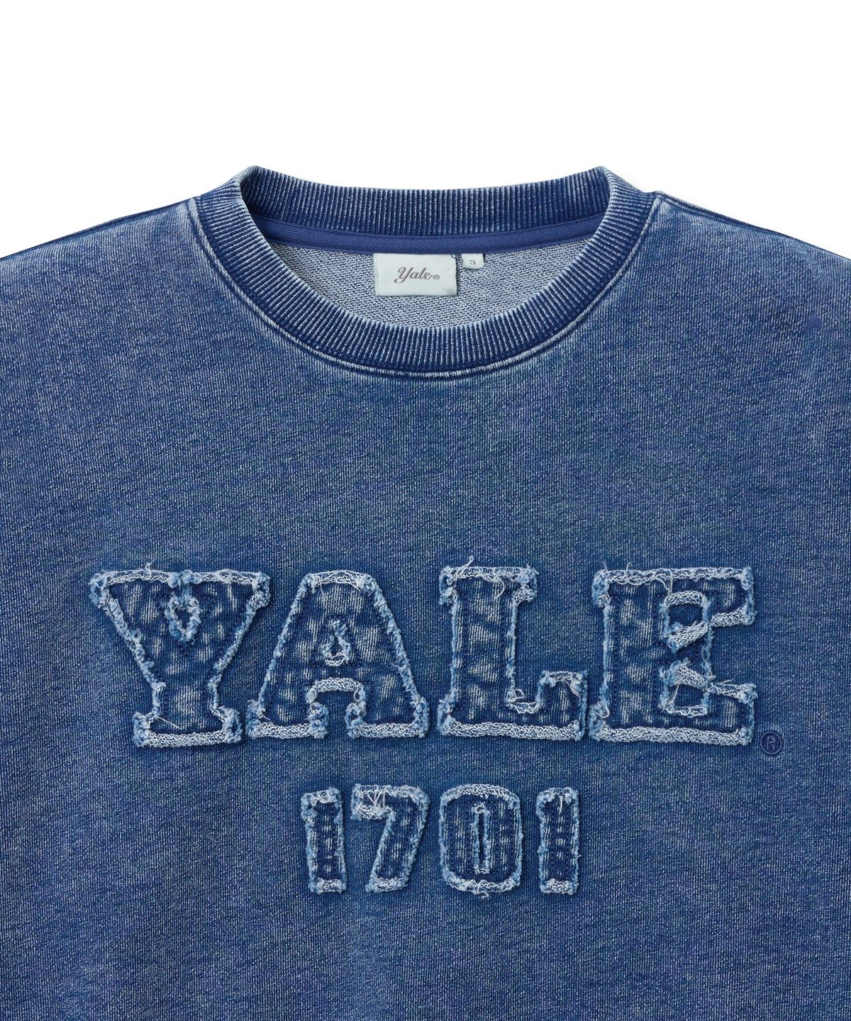예일(YALE) 우먼즈 피그먼트 아플리케 크롭 스웨트셔츠_네이비