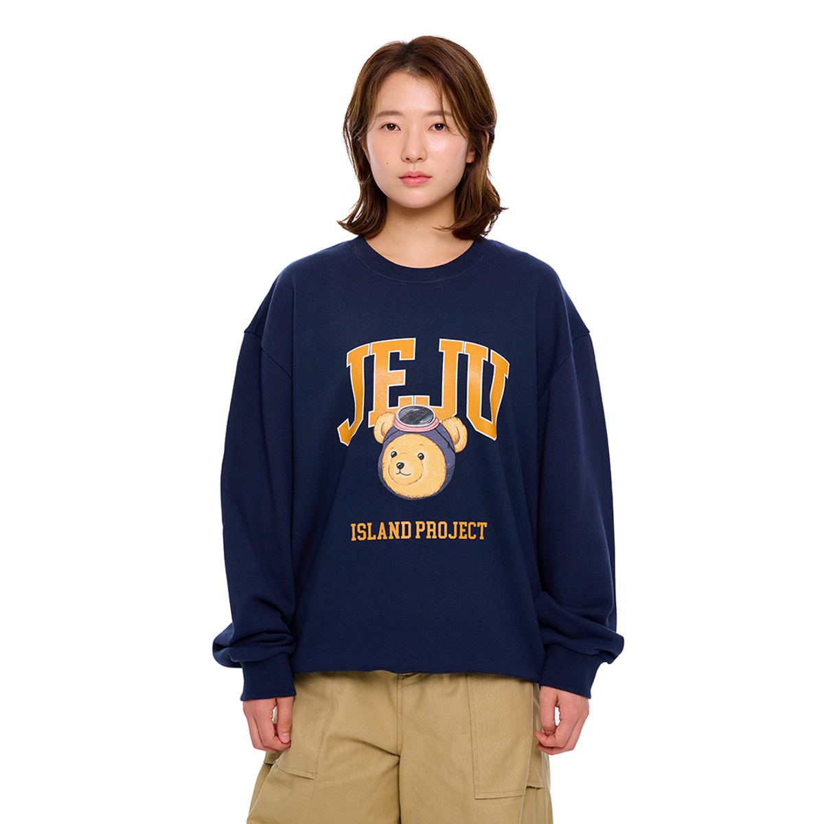아일랜드 프로젝트(ISLAND PROJECT) Diver Bear Jeju Head Sweatshirt - Navy