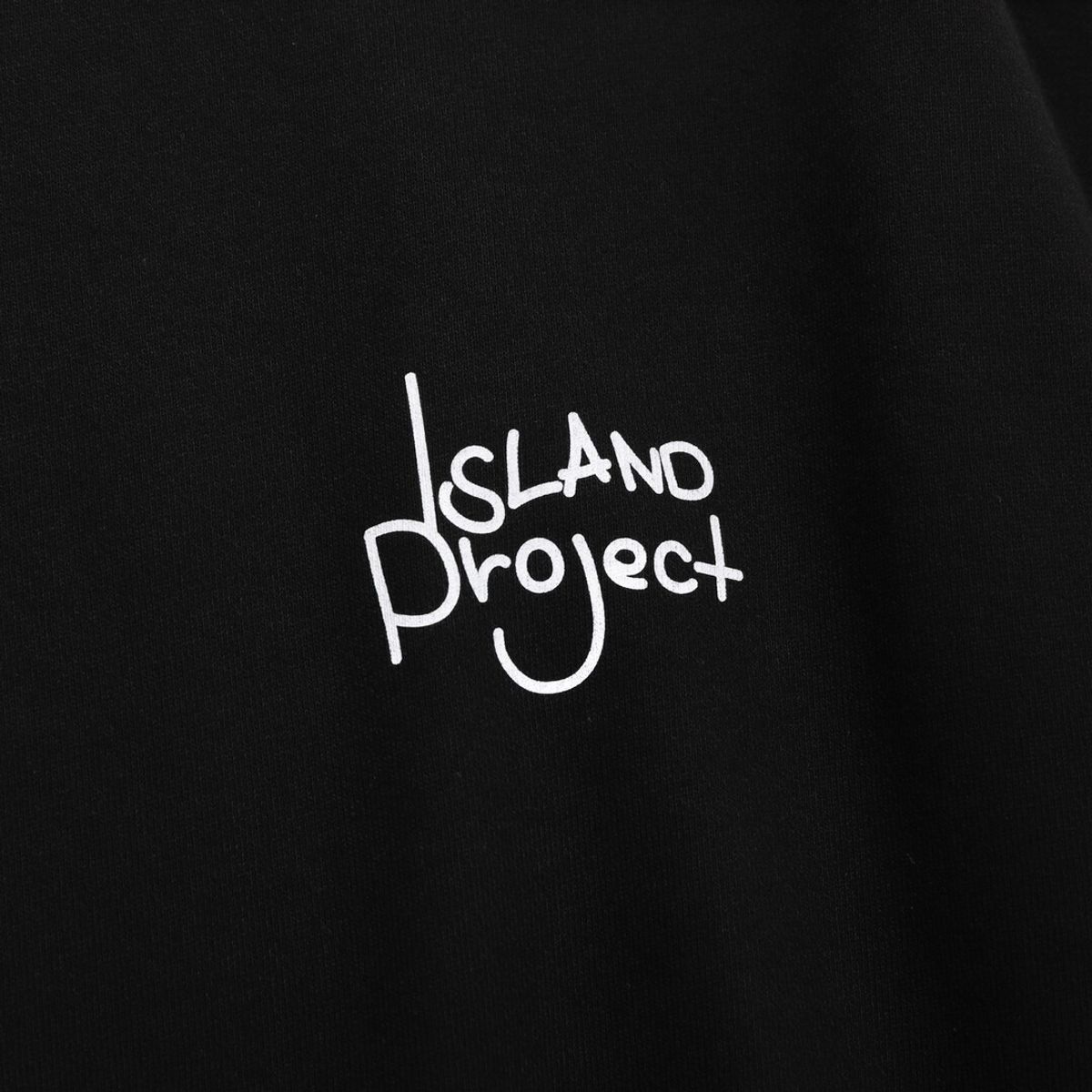 아일랜드 프로젝트(ISLAND PROJECT) THE Bears Sweatshirt - Black