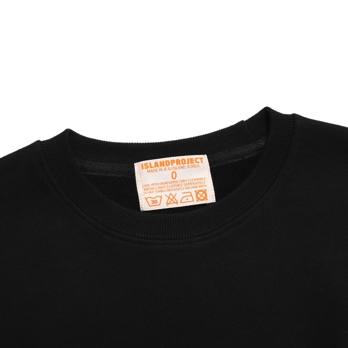 아일랜드 프로젝트(ISLAND PROJECT) THE Bears Sweatshirt - Black