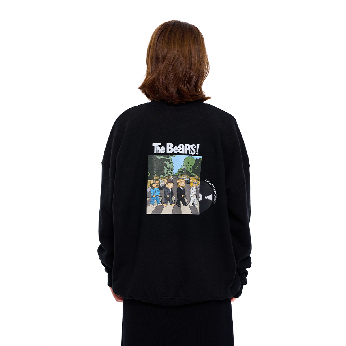 아일랜드 프로젝트(ISLAND PROJECT) THE Bears Sweatshirt - Black
