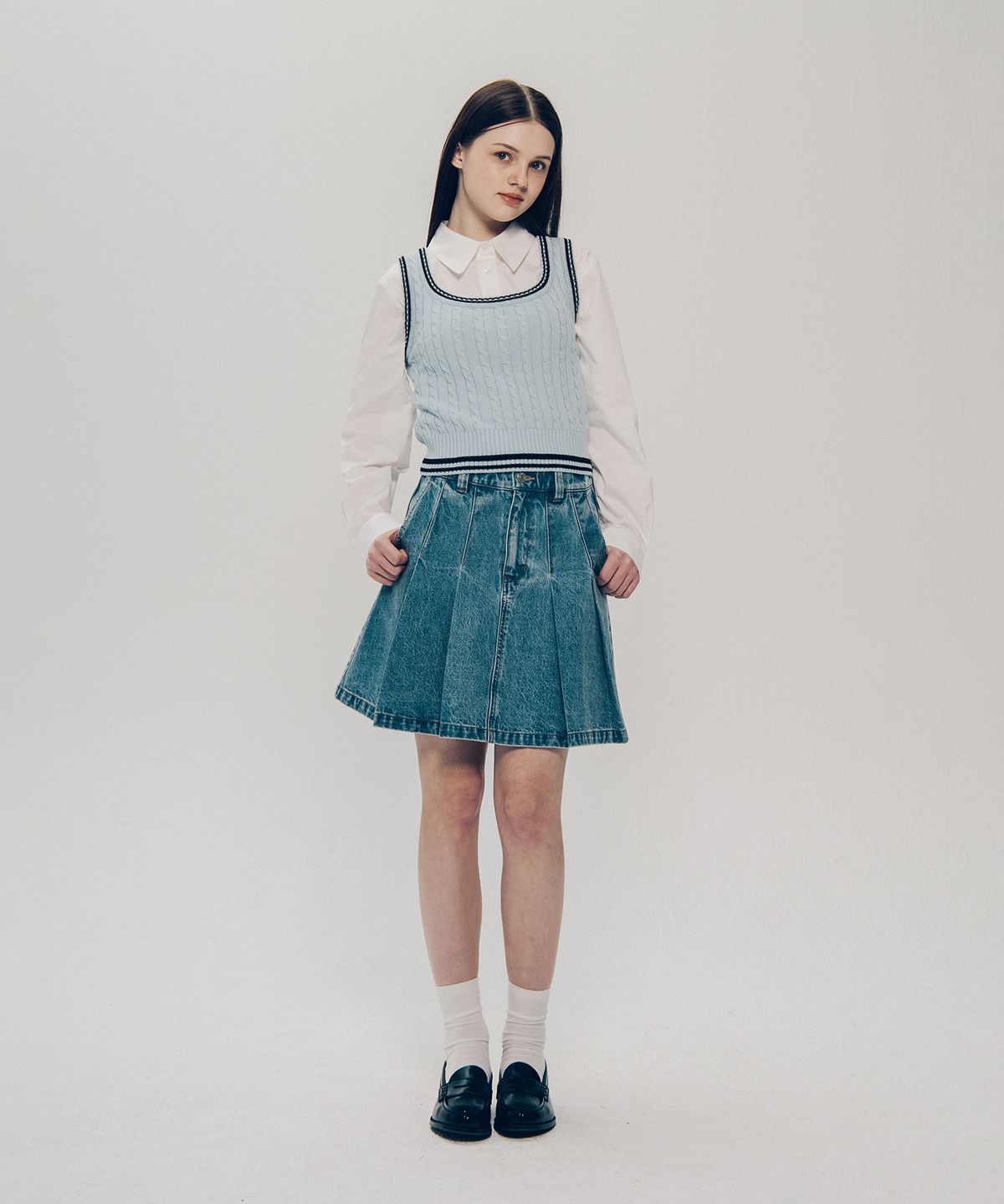 예일(YALE) 데님 플리츠스커트_라이트 블루