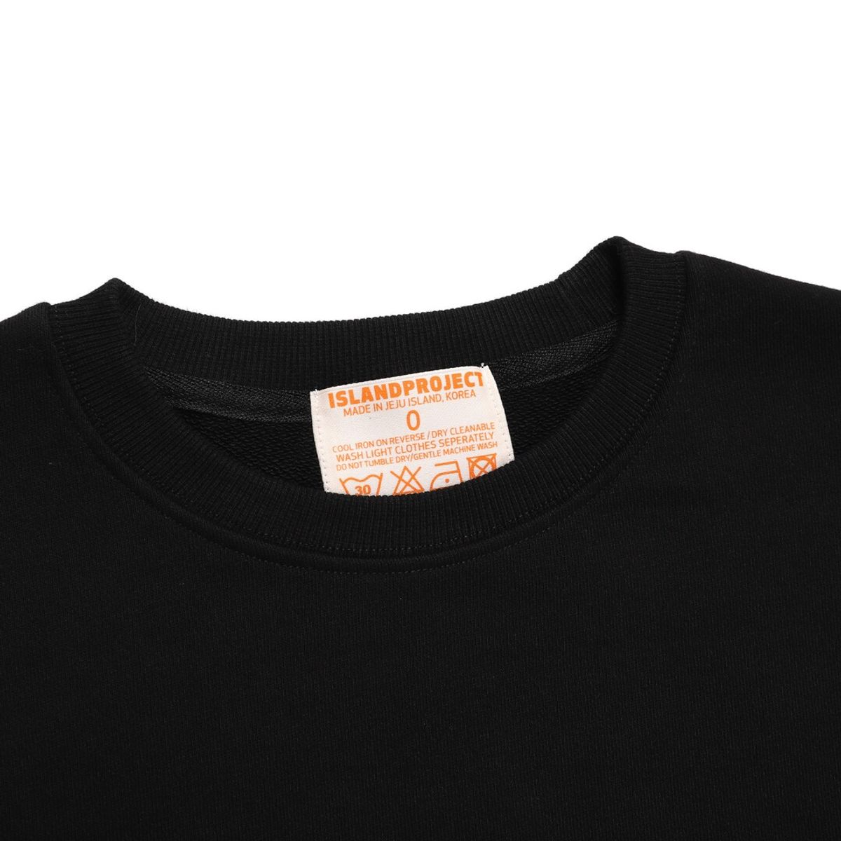 아일랜드 프로젝트(ISLAND PROJECT) Basquiat(바스키아) Sweatshirt - Black