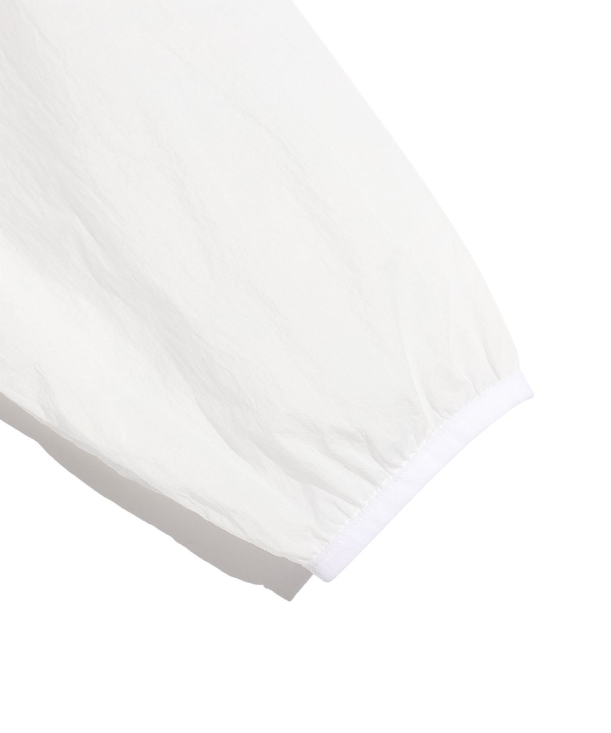 나이스고스트클럽(NICEGHOSTCLUB) 3STARS LIGHTWEIGHT WINDBREAKER_WHITE(NG2FSUJ200A)
