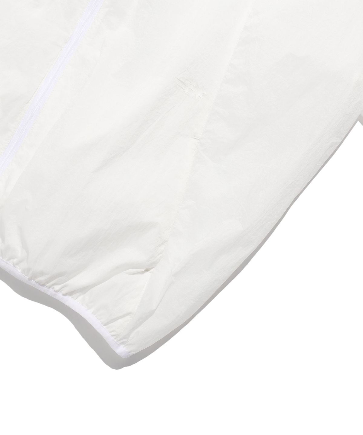 나이스고스트클럽(NICEGHOSTCLUB) 3STARS LIGHTWEIGHT WINDBREAKER_WHITE(NG2FSUJ200A)