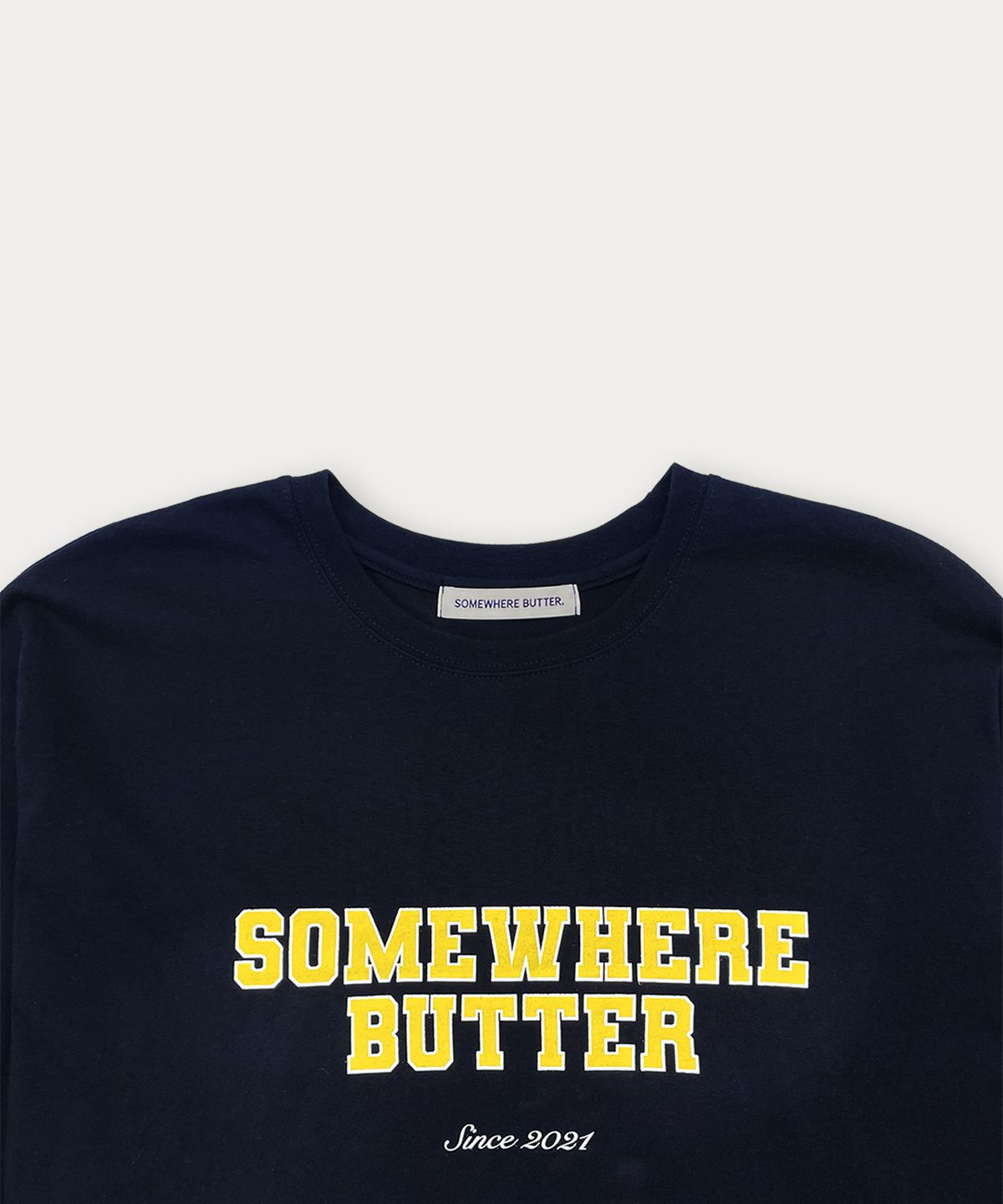 썸웨어버터(SOMEWHEREBUTTER) Campus Logo Long Top - Navy