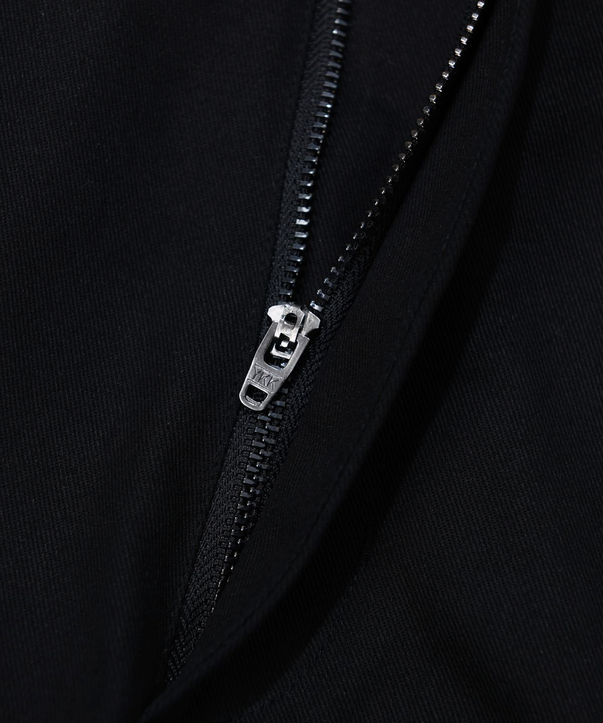 핍스 모터사이클(PHYPS MOTORCYCLE) Coin Pocket Wing Logo Twill Chino Pants_Black