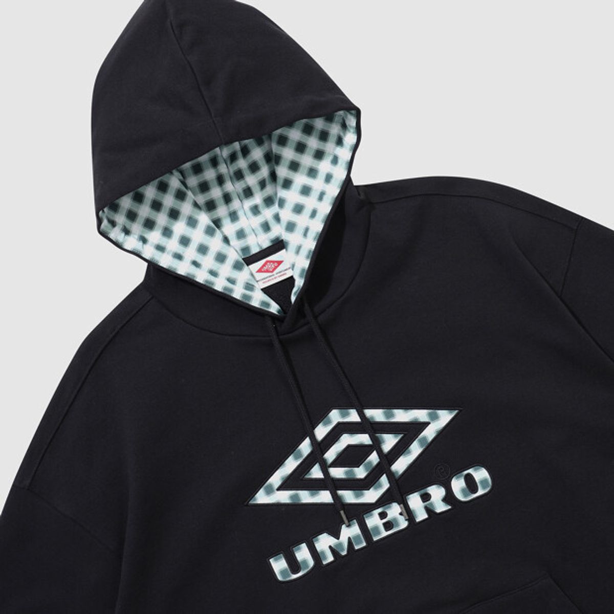 엄브로(UMBRO) HBL 브리티시 캐주얼 체크 후드 티셔츠 블랙(UQ111CHD21)