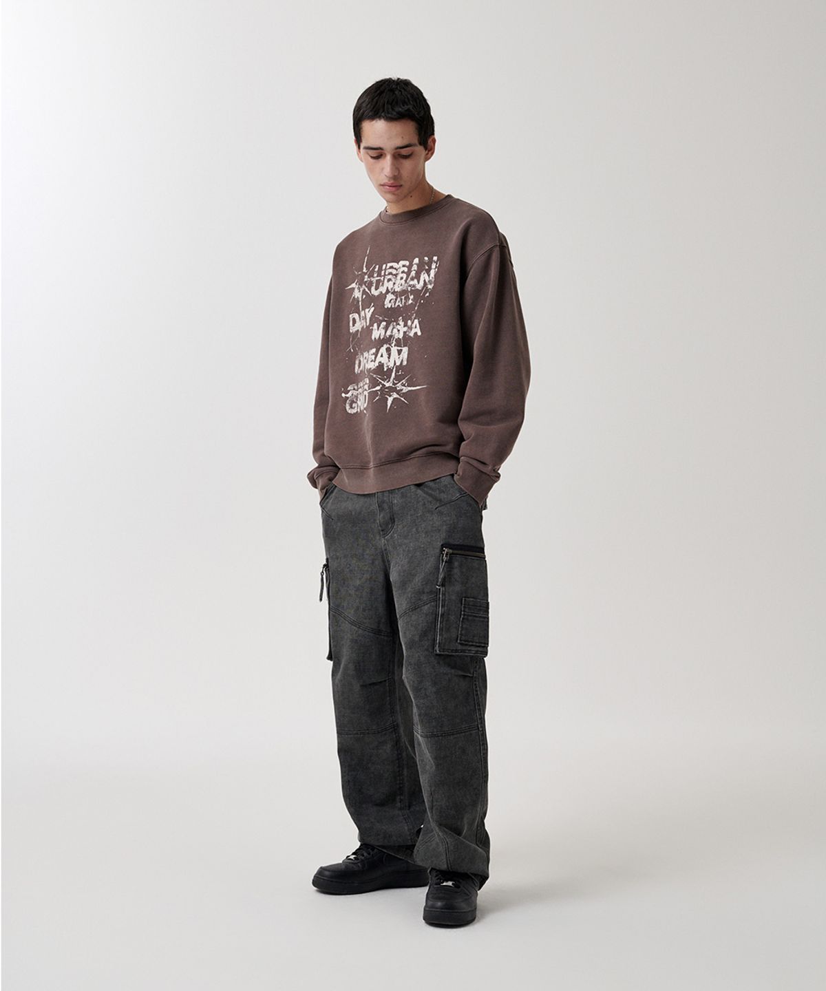 마하그리드(MAHAGRID) URBAN PIGMENT SWEATSHIRT BROWN(MG2FSMM447A)