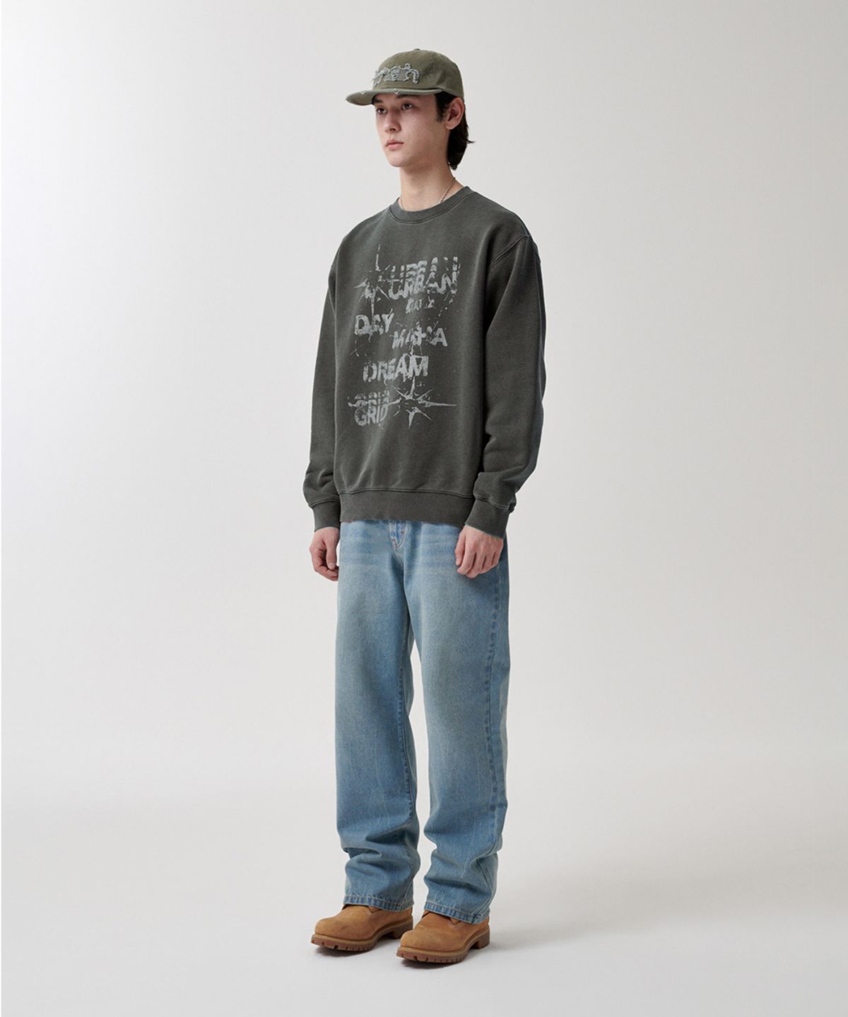 마하그리드(MAHAGRID) URBAN PIGMENT SWEATSHIRT CHARCOAL(MG2FSMM447A)