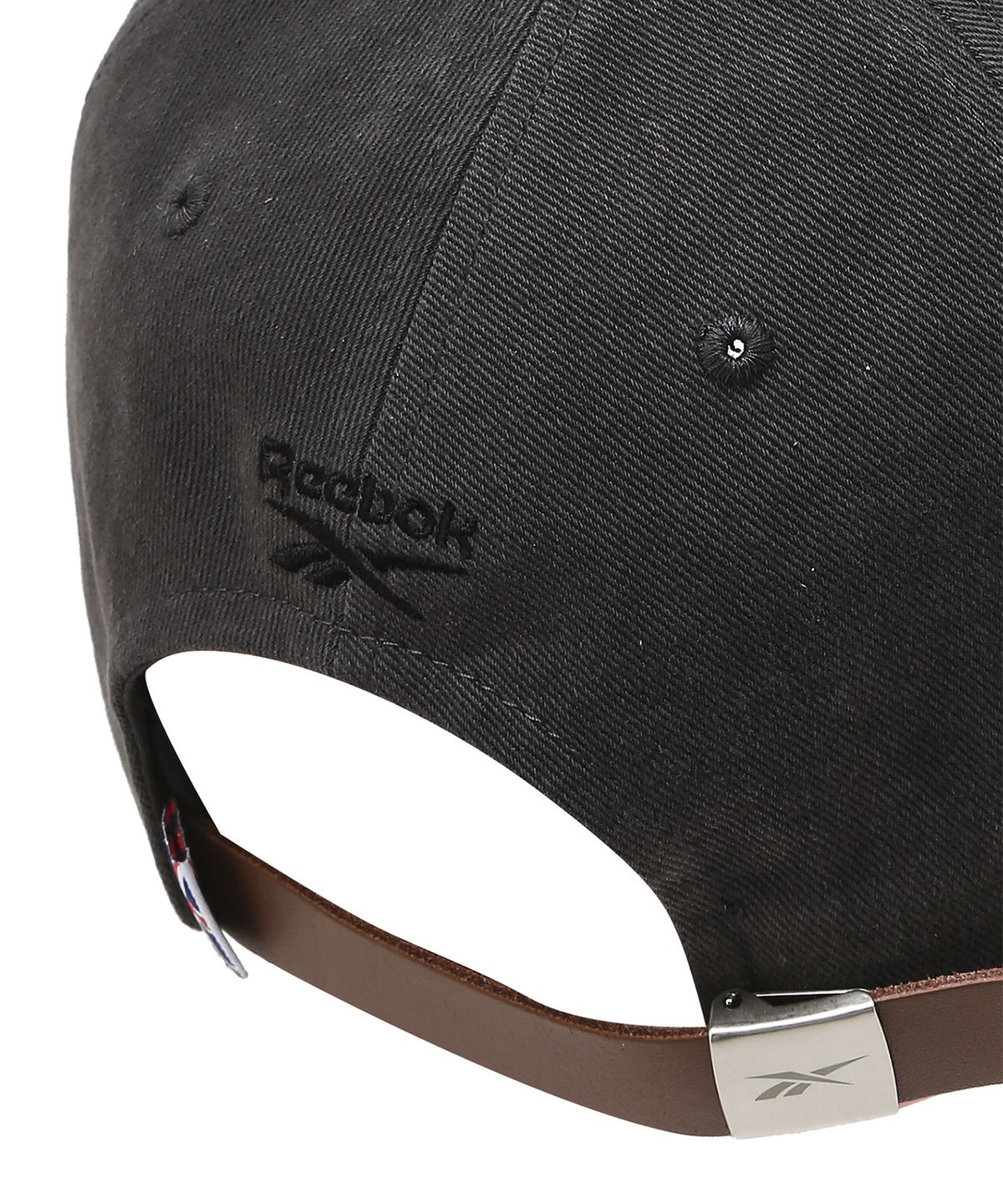 리복(REEBOK) 아치 로고 볼캡 - 차콜