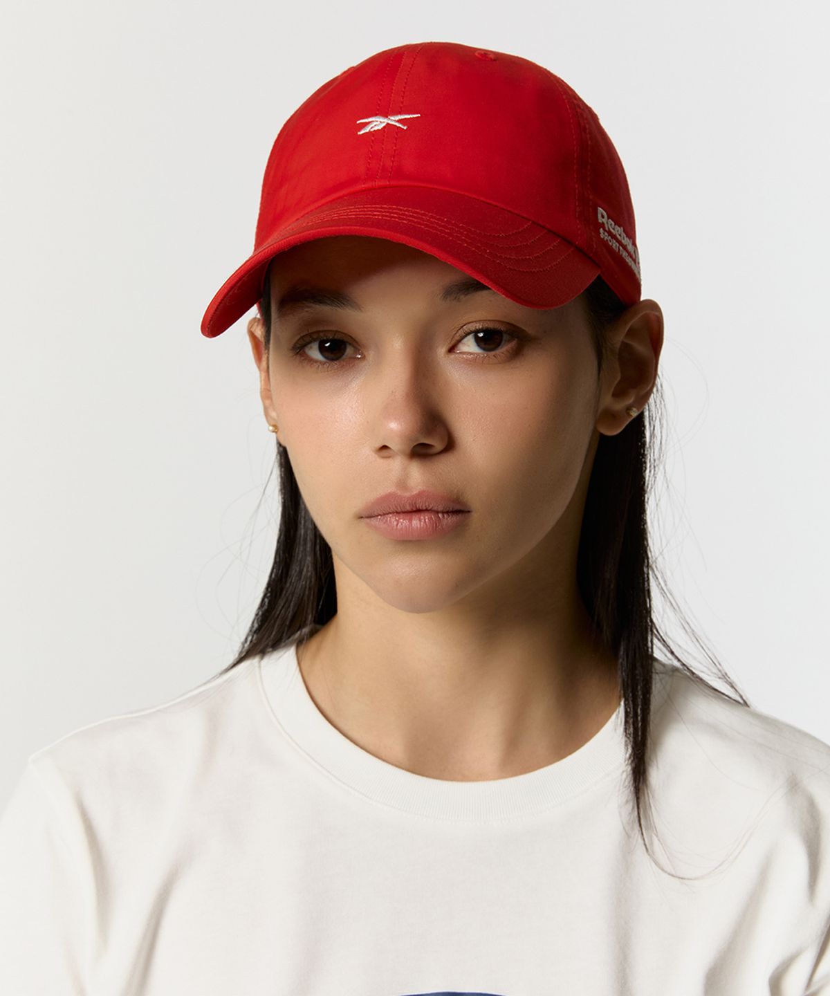 리복(REEBOK) 싱글 벡터 로고 볼캡 - 레드