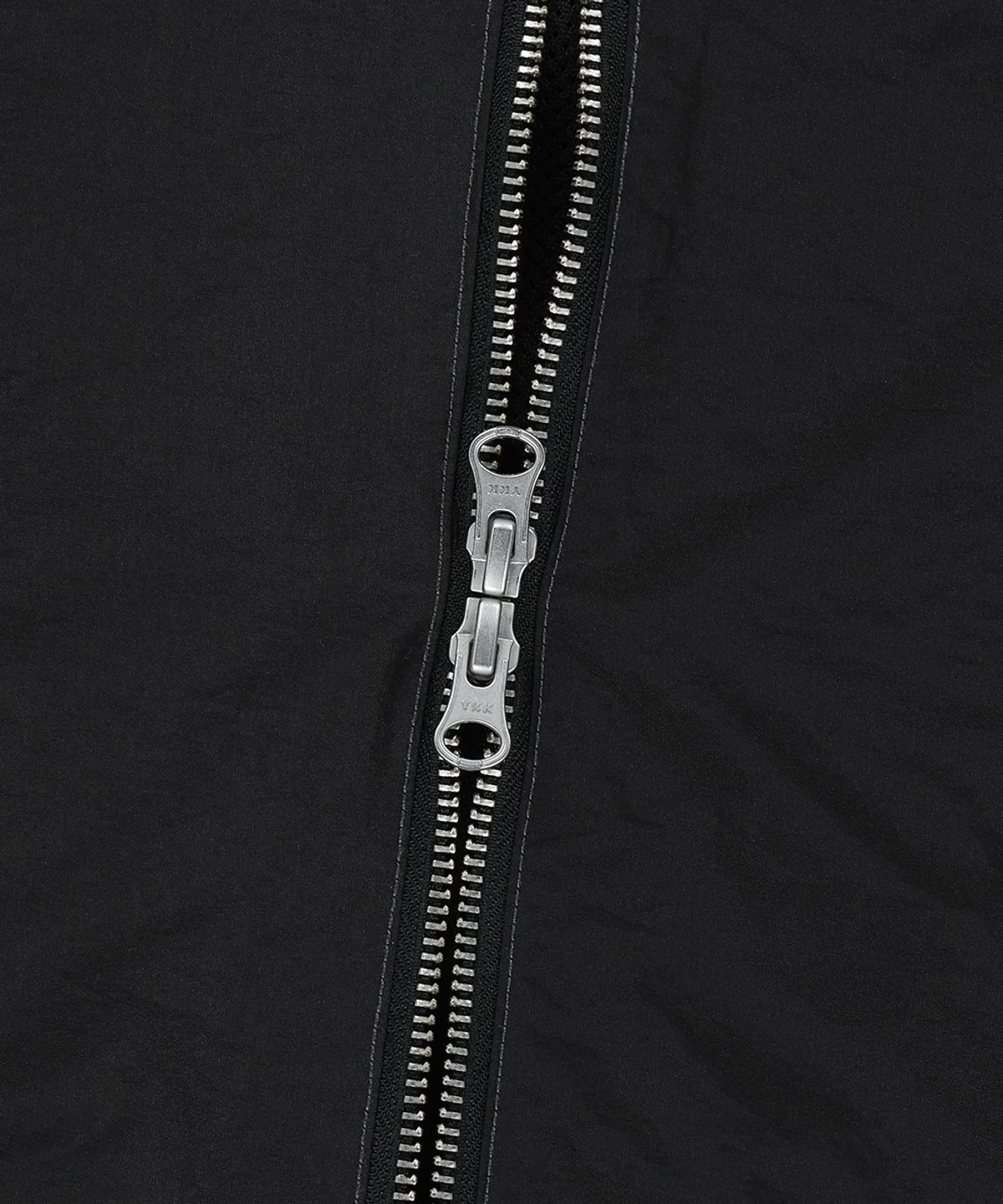 마하그리드(MAHAGRID) COVER STITCH NYLON TRACK JACKET BLACK(MG2FSMJ247A)
