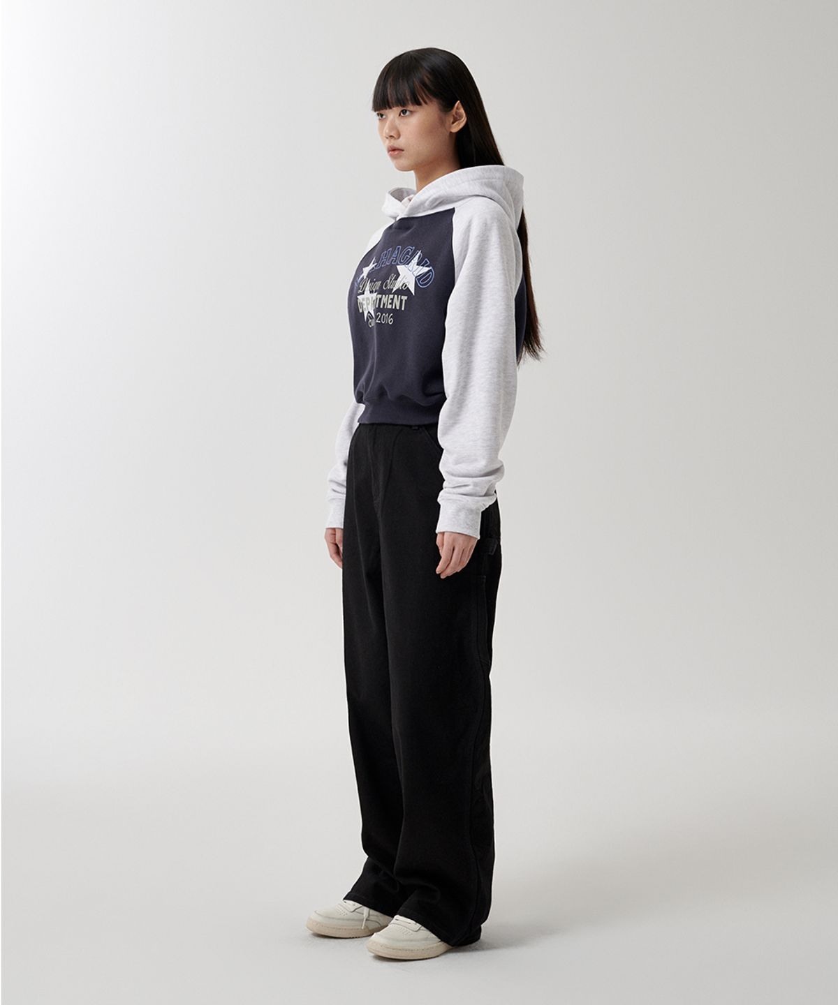 마하그리드(MAHAGRID) DEPARTMENT STAR CROP HOODIE NAVY(MG2FSFM409A)