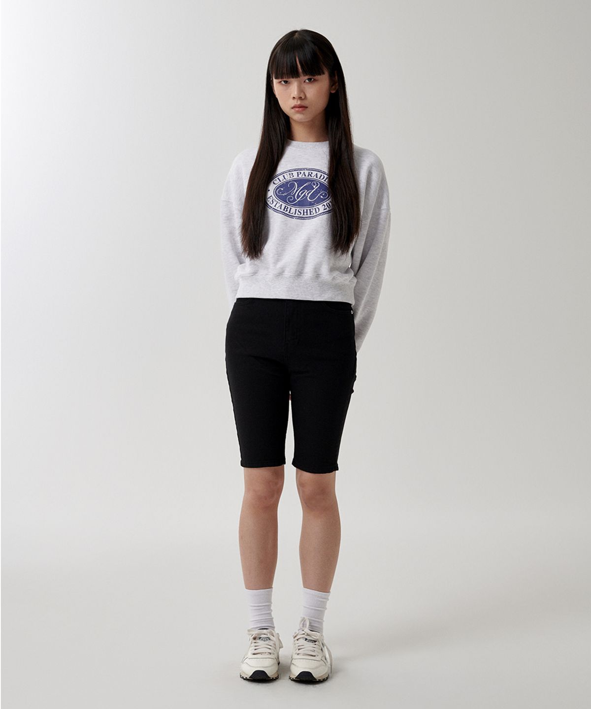 마하그리드(MAHAGRID) CLUB PARADISE CROP SWEATSHIRT LIGHT GREY(MG2FSFM449A)