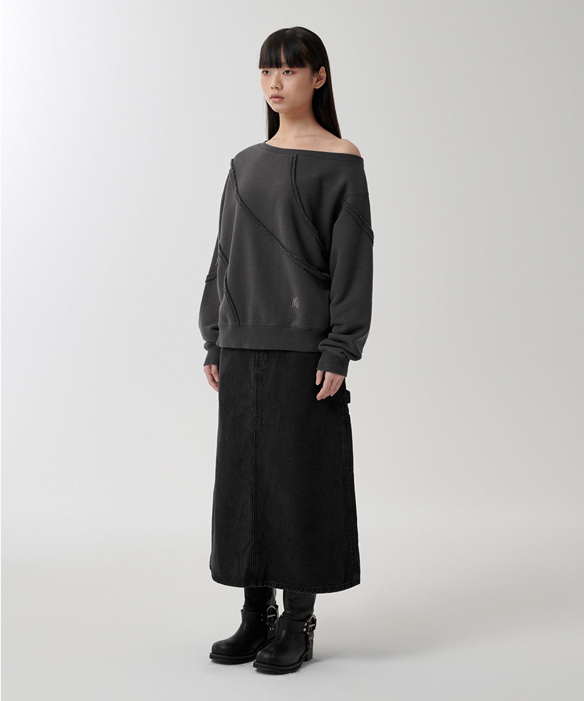 마하그리드(MAHAGRID) CUT OFF ONE SHOULDER SWEATSHIRT CHARCOAL(MG2FSFM452A)
