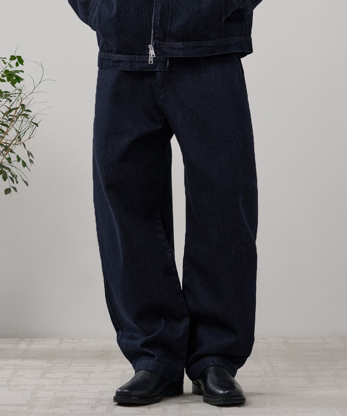 드로우핏(DRAW FIT) 와이드 트위스트 데님 팬츠 [DEEP INDIGO]