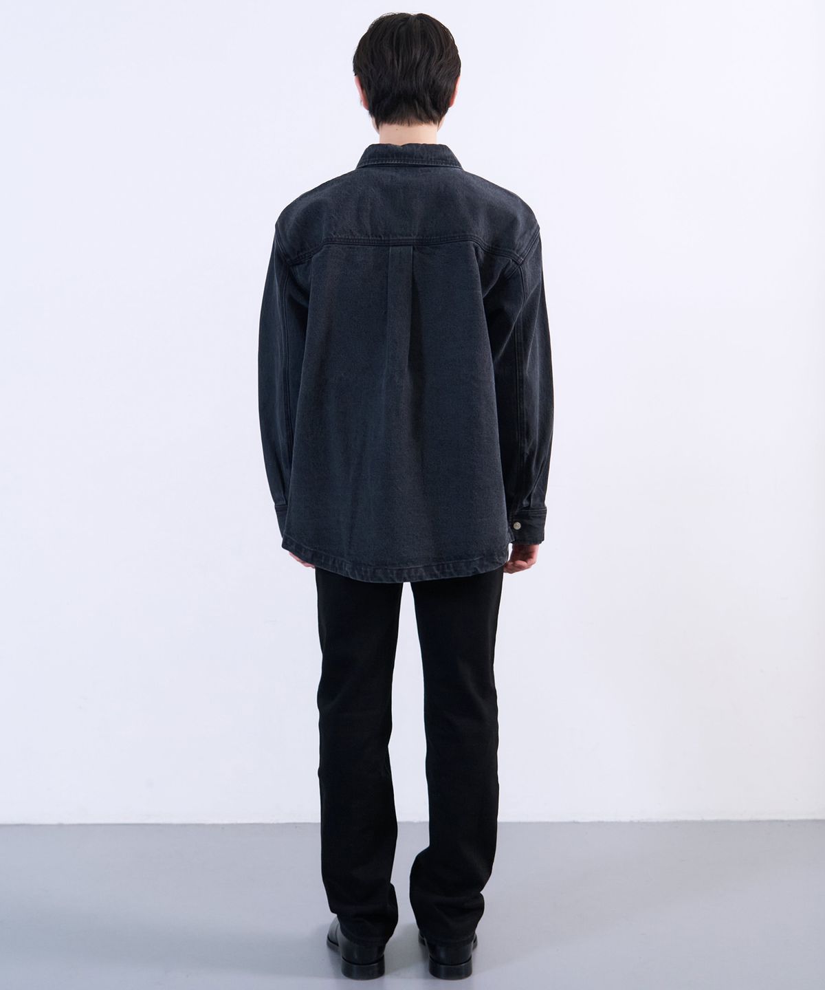 플랙(PLAC) 워시드 데님 셔켓 블랙