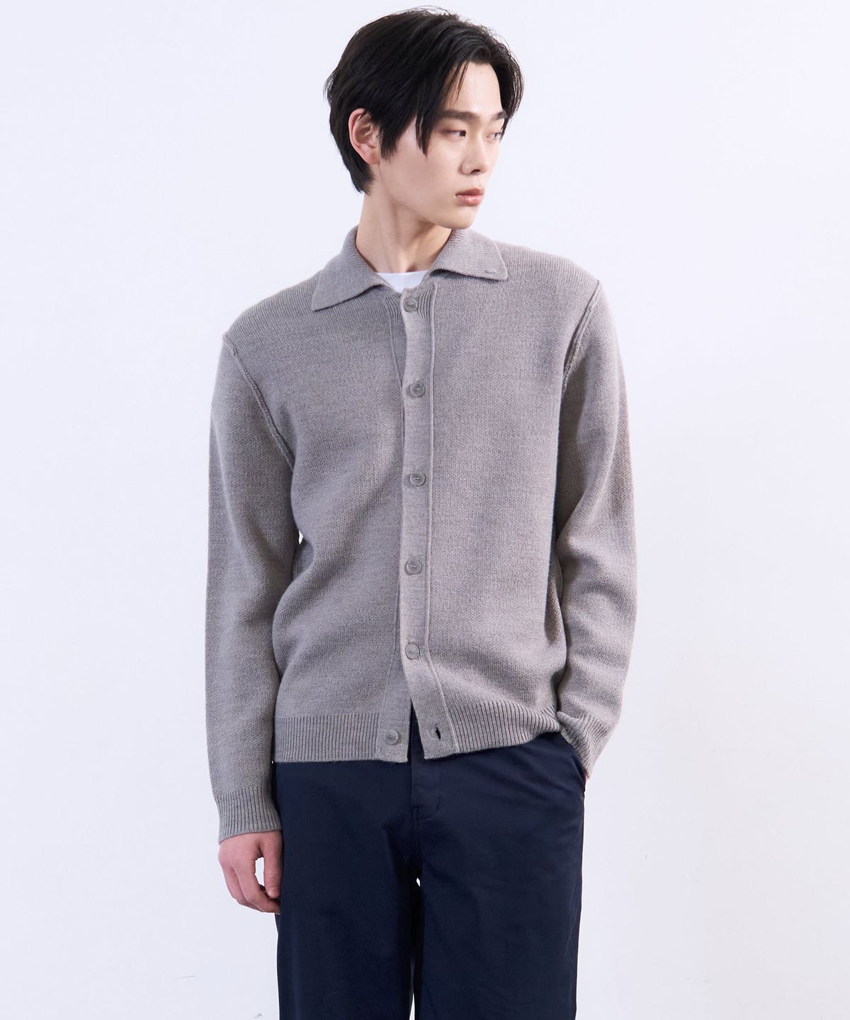 플랙(PLAC) 라인 디테일 가디건 그레이