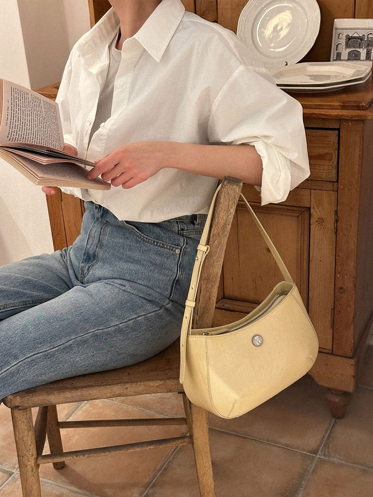 꼬떼드무아(COTEDEMOI) Ecrin shoulder bag - Butter