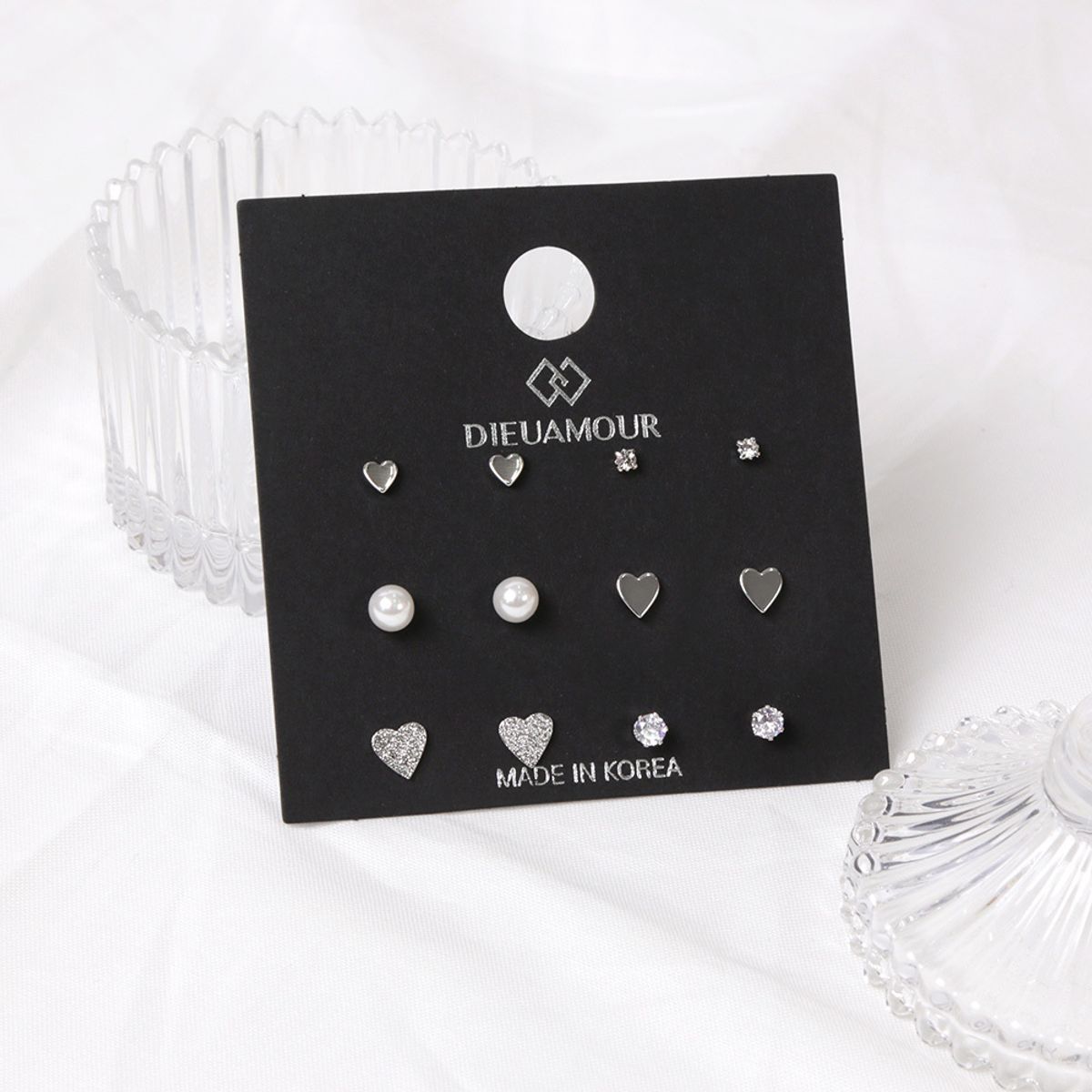 디유아모르(DIEUAMOUR) [12PACK] 하트진주 레이어드 귀걸이세트