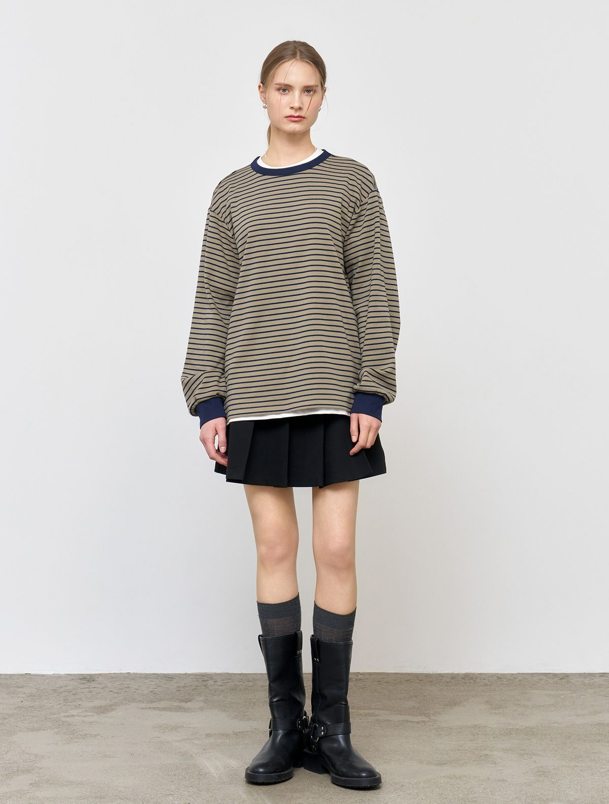 제너럴아이디어(GENERALIDEA) UNISEX 베이직 스트라이프 롱 슬리브 티 [OLIVE] / SBE1U01005