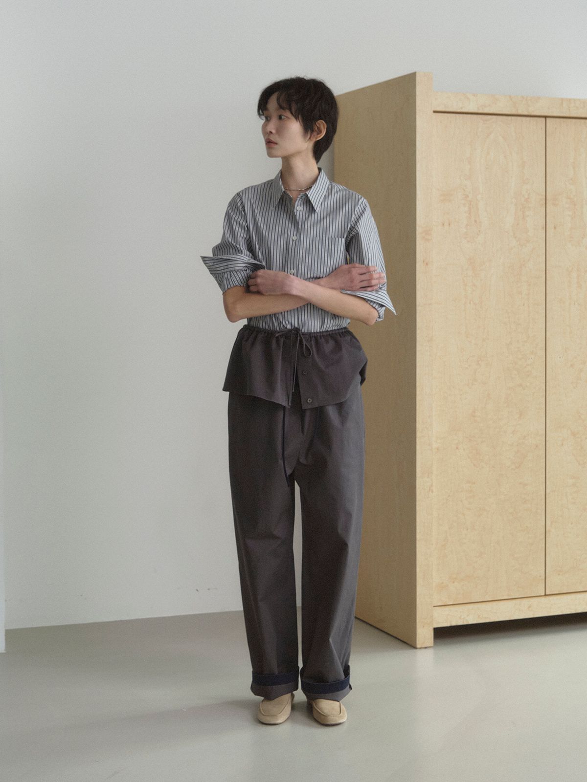 리플레인(REPLAIN) COTTON LAYERED MINI SKIRT_CHARCOAL