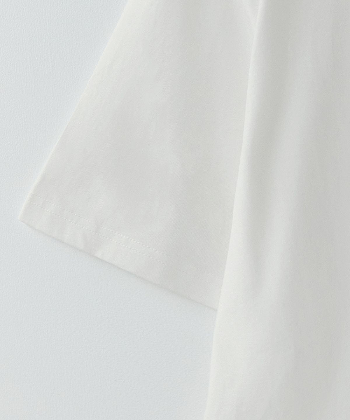 러프사이드(ROUGHSIDE) All Weather T-Shirt Off White