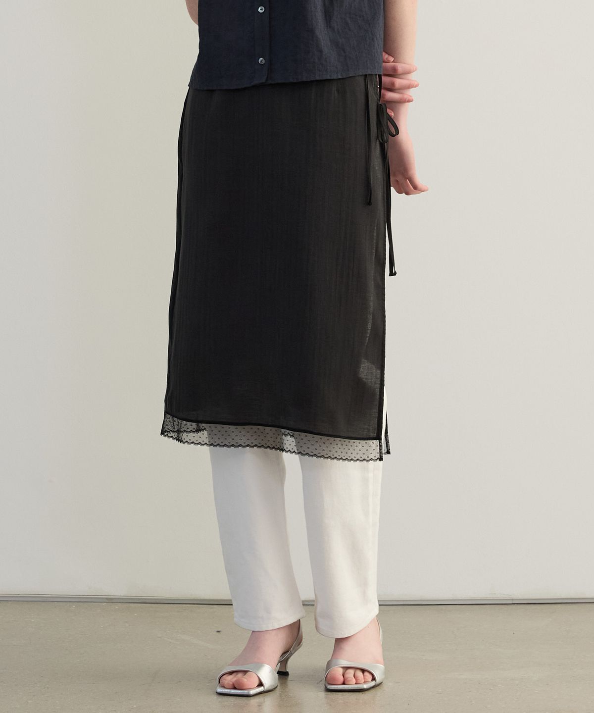 튜드먼트(TTUDEMENT) RIBBON LAYERED SKIRT BLACK