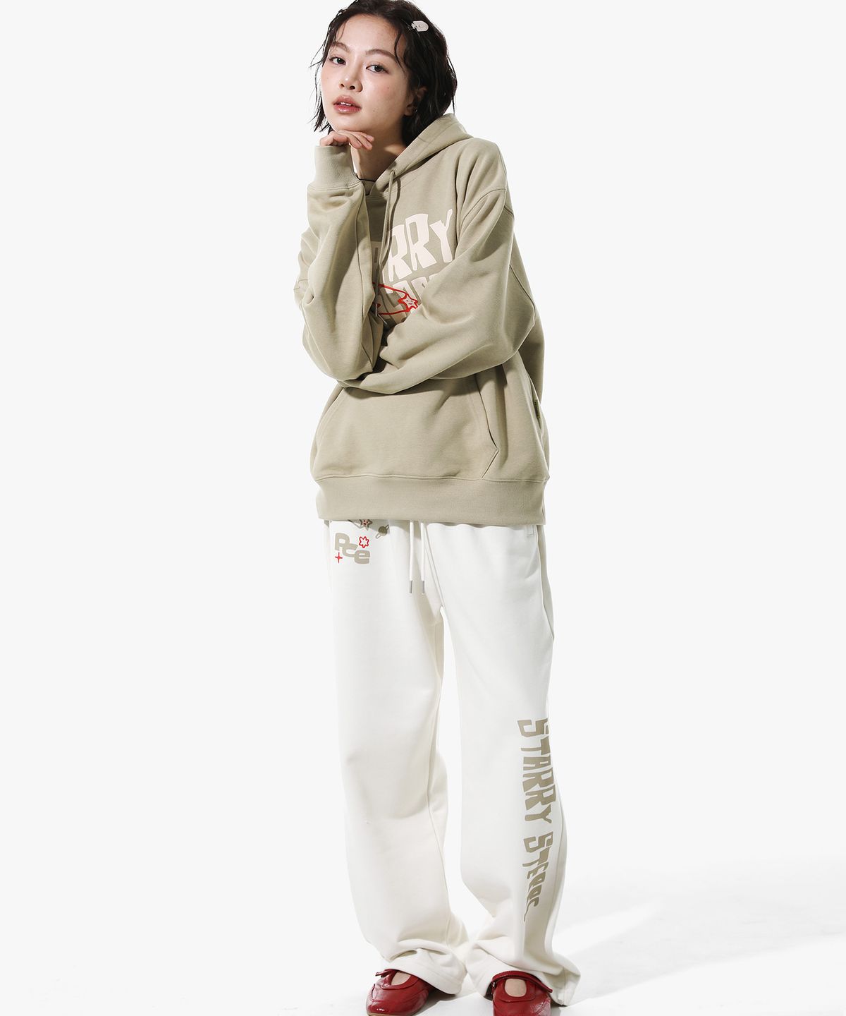 피스메이커(PIECE MAKER) STARRY STEPPE DONKEY SWEAT PANTS (IVORY)