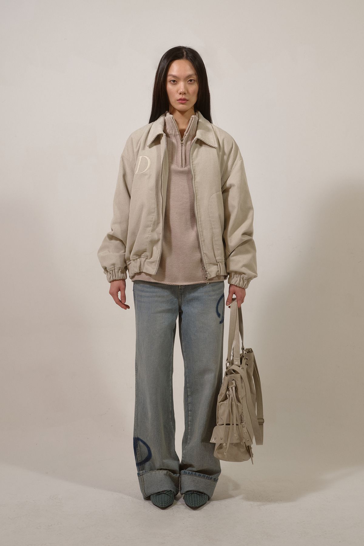 다이닛(DEINET) D & FRIENDS CORDUROY VARSITY JACKET IN IVORY