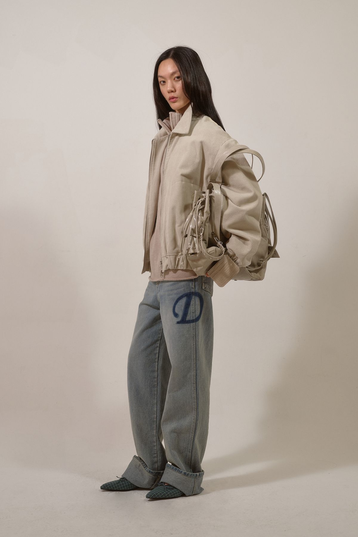 다이닛(DEINET) D & FRIENDS CORDUROY VARSITY JACKET IN IVORY