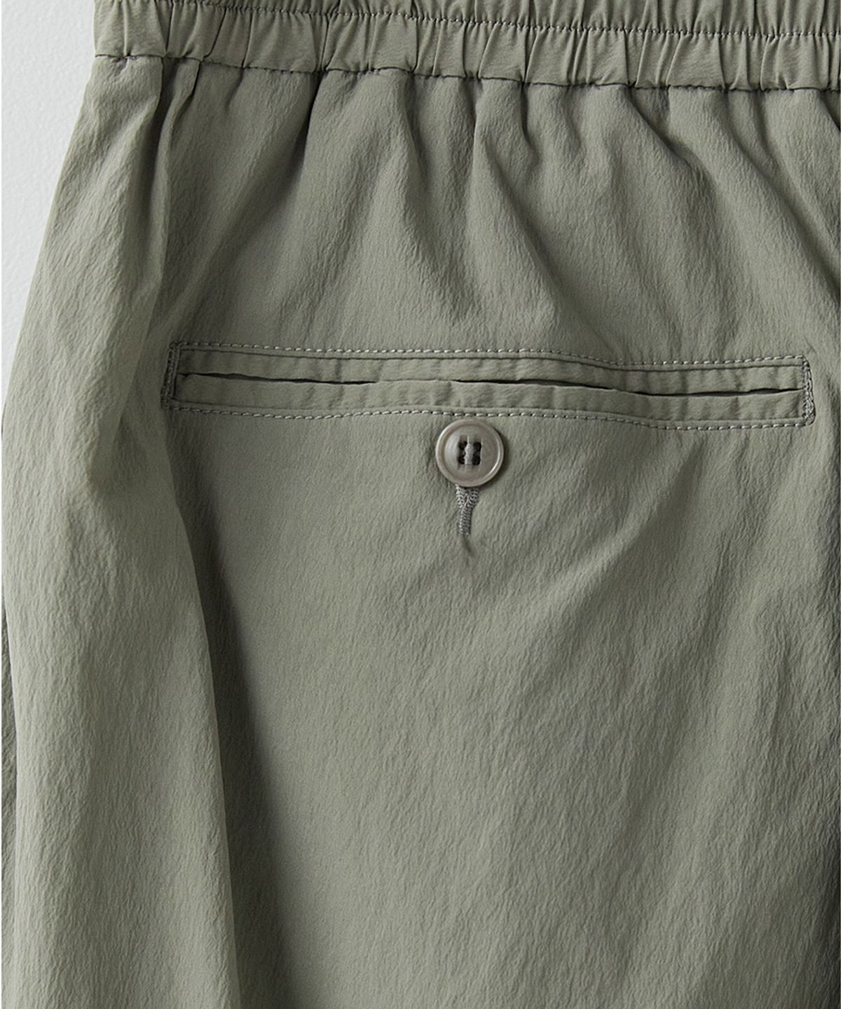 러프사이드(ROUGHSIDE) Easy Para Pants Sage