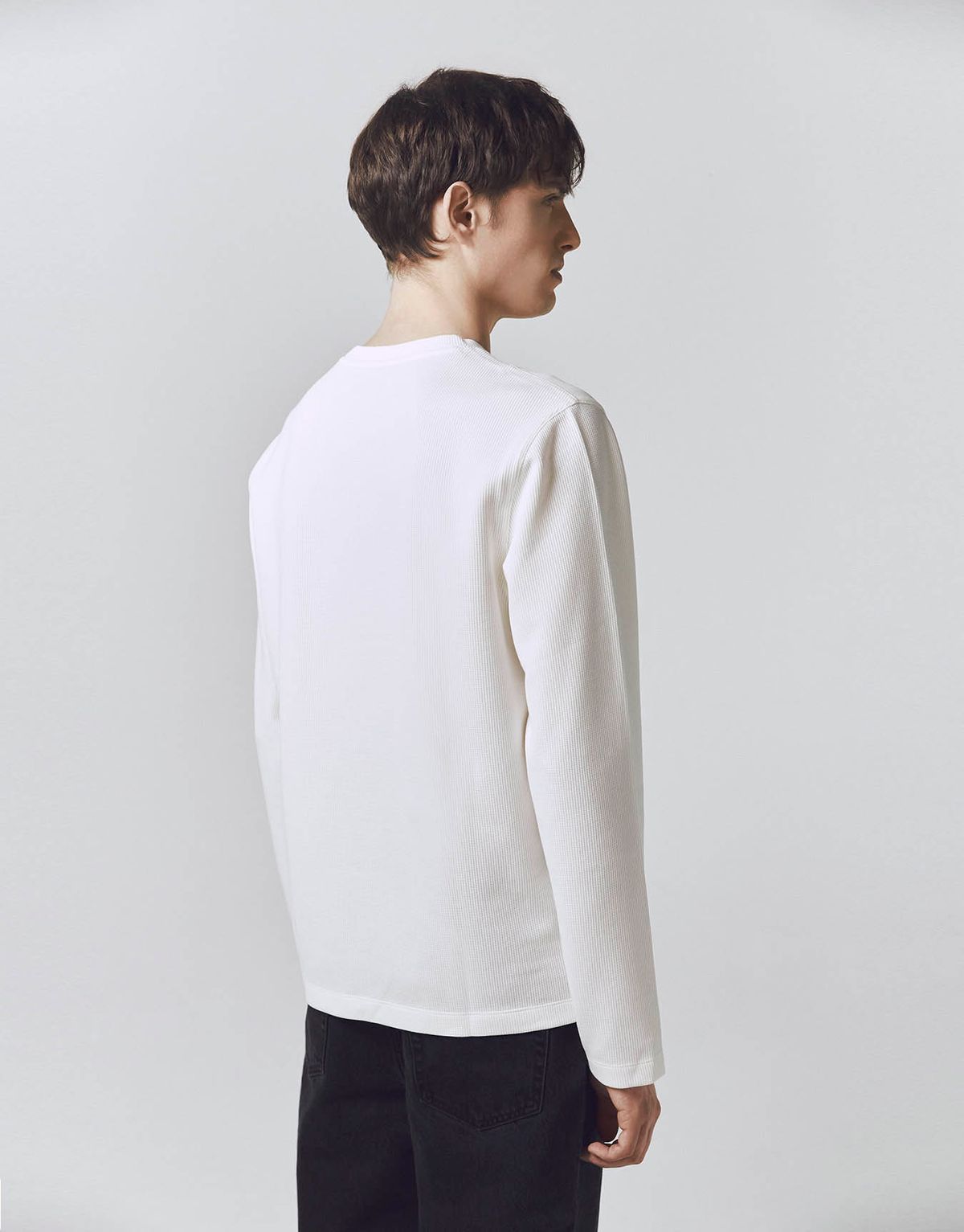 컨셉원(CONCEPTS1ONE) 텍스쳐드 크루넥 긴팔티 10025503/025503 [2color]