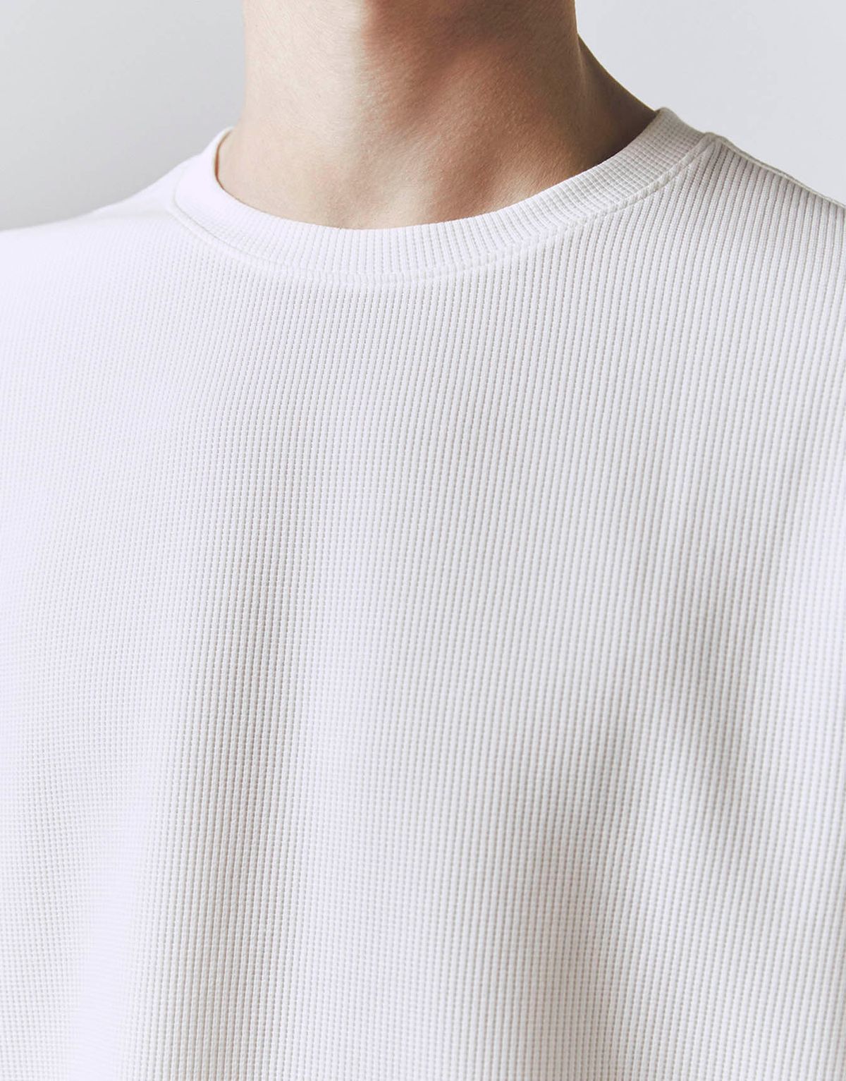컨셉원(CONCEPTS1ONE) 텍스쳐드 크루넥 긴팔티 10025503/025503 [2color]