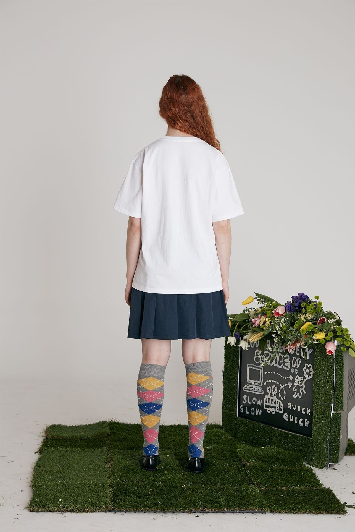 슬로코스터(SLOWCOASTER) DELIVERY TAXI SHORT SLEEVES White