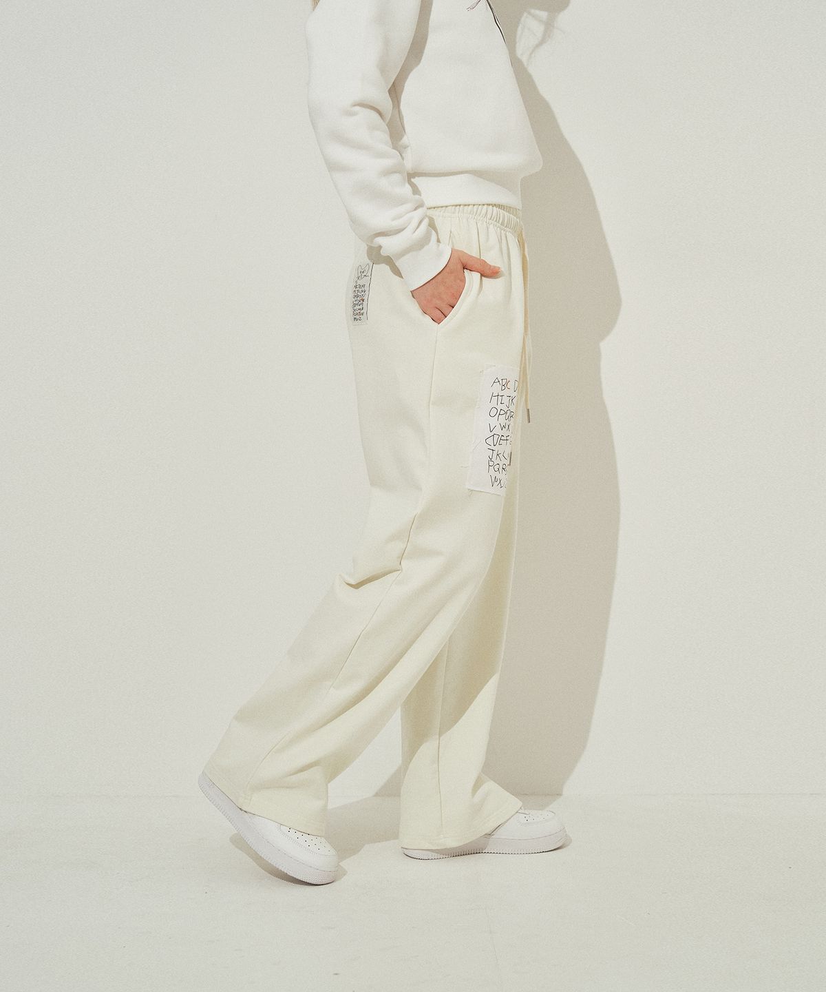 사라나기(SARANAGI) SE055-SWETPANTS (cream)