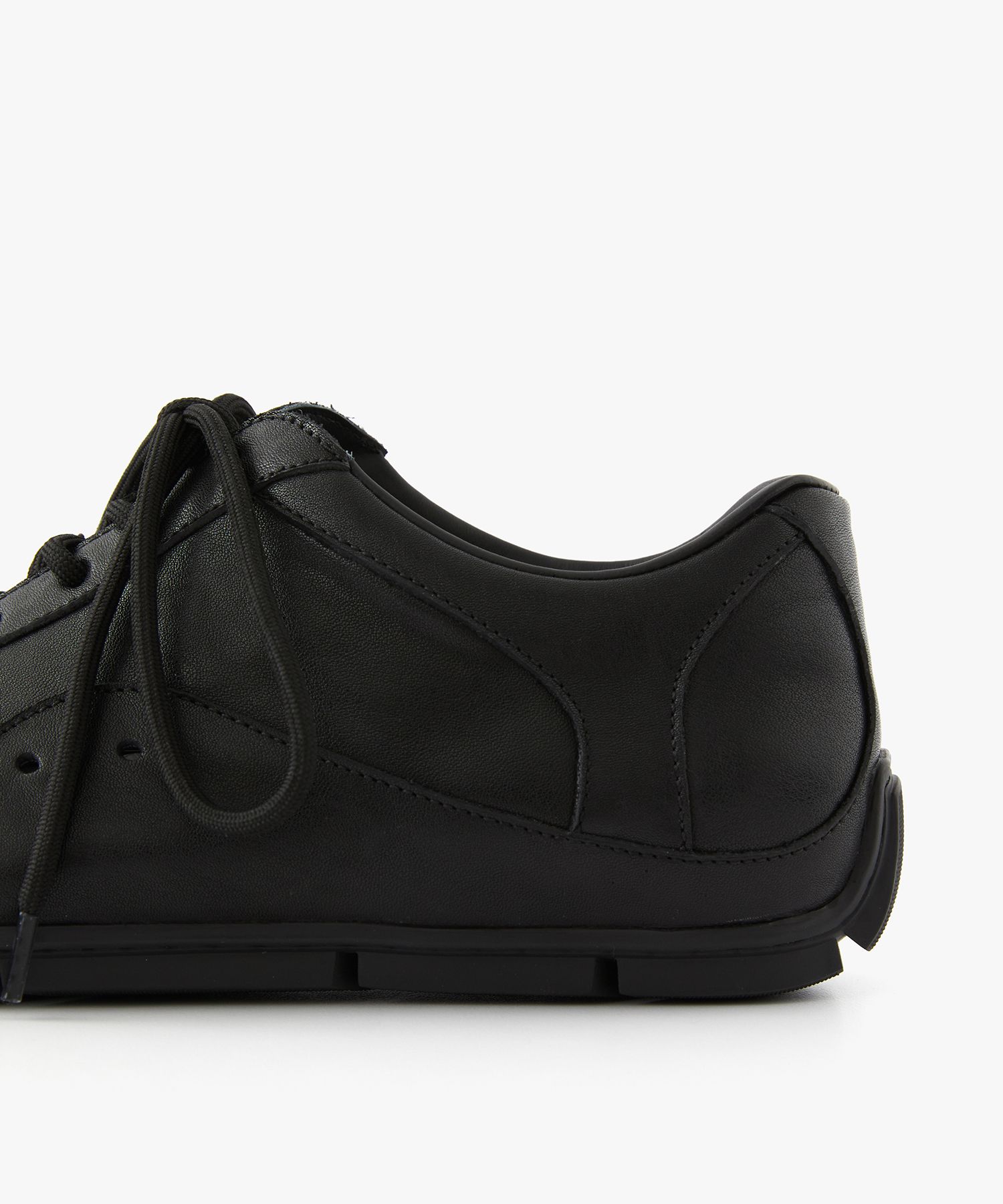 ROMANTIC MOVE ■ Bowler Sneakers R25M200 スニーカー MUSINSA公式 | ROMANTIC MOVE Bowler Sneakers R25M200 (Washed