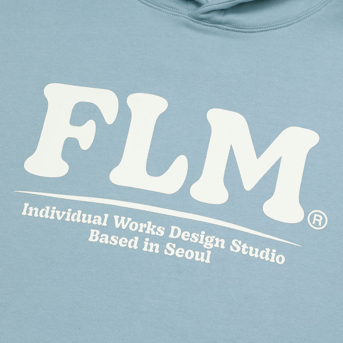 필루미네이트(FILLUMINATE) FLM 빅 로고 후디-스카이블루