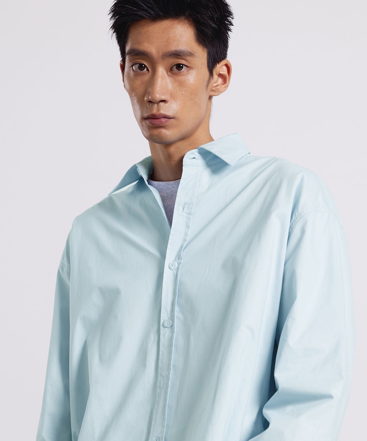필루미네이트(FILLUMINATE) 데일리 에센셜 코튼 셔츠-스카이블루