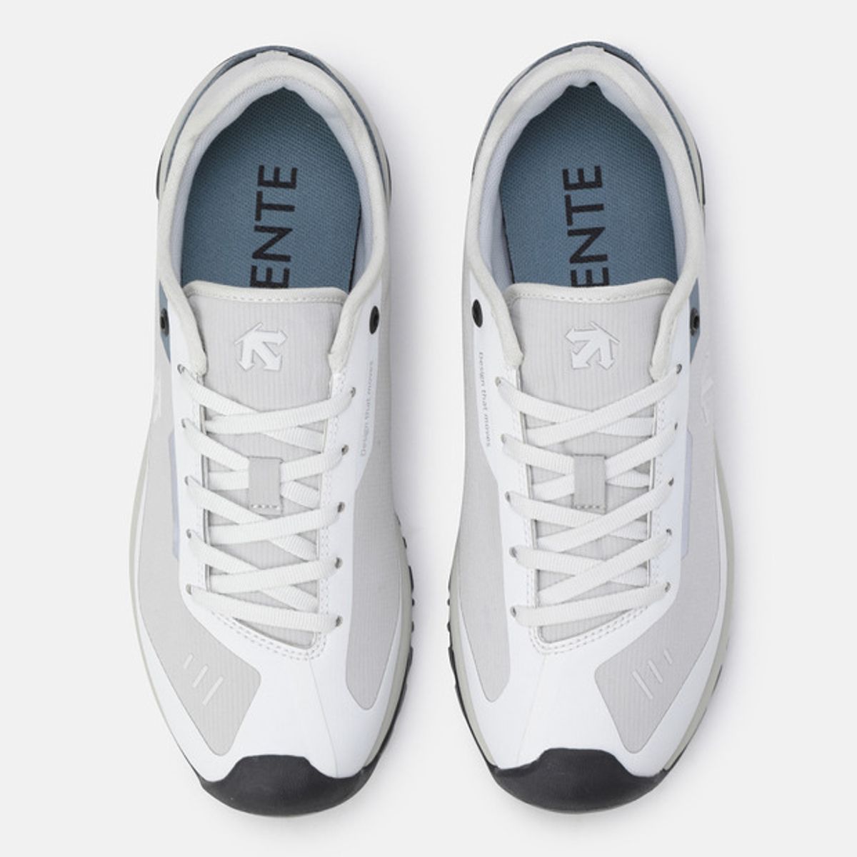 데상트(DESCENTE) 어반 T450 V2 어반 크림(SQ123LCR32)